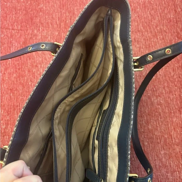 MICHAEL Michael Kors Voyager East/West Tote - Picture 6 of 6